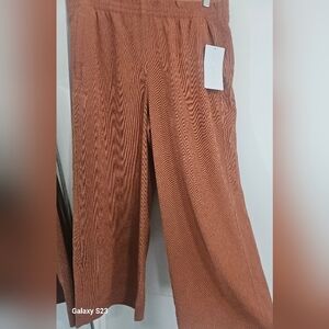 Athleta Echo Wide Leg Crop Pants